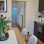 アパート Apartmanovy Dum Se Zahradou V Klidne Casti Prahy