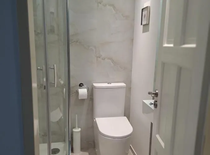 Apartmanovy Dum Se Zahradou V Klidne Casti Prahy *