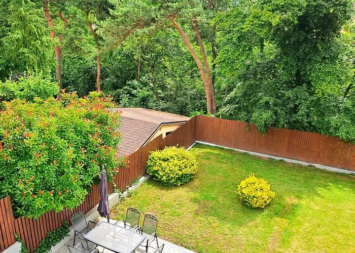 Apartmanovy Dum Se Zahradou V Klidne Casti Prahy פראג