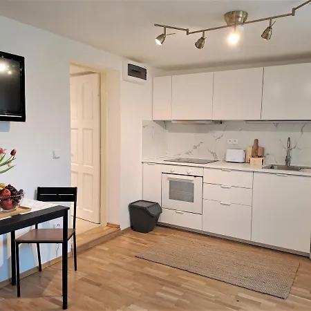 شقة Apartmanovy Dum Se Zahradou V Klidne Casti Prahy *